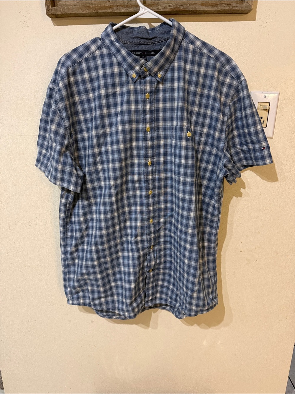 Tommy Hilfiger Blue Plaid Short Sleeve Button-Down Collared Shirt Custom Fit
